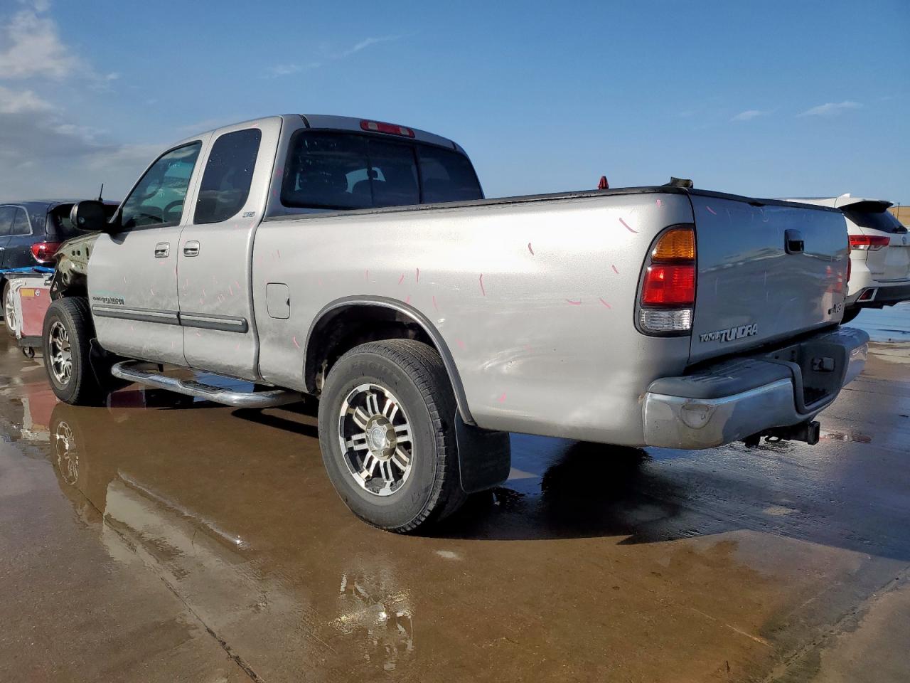 2003 Toyota Tundra - Image 2