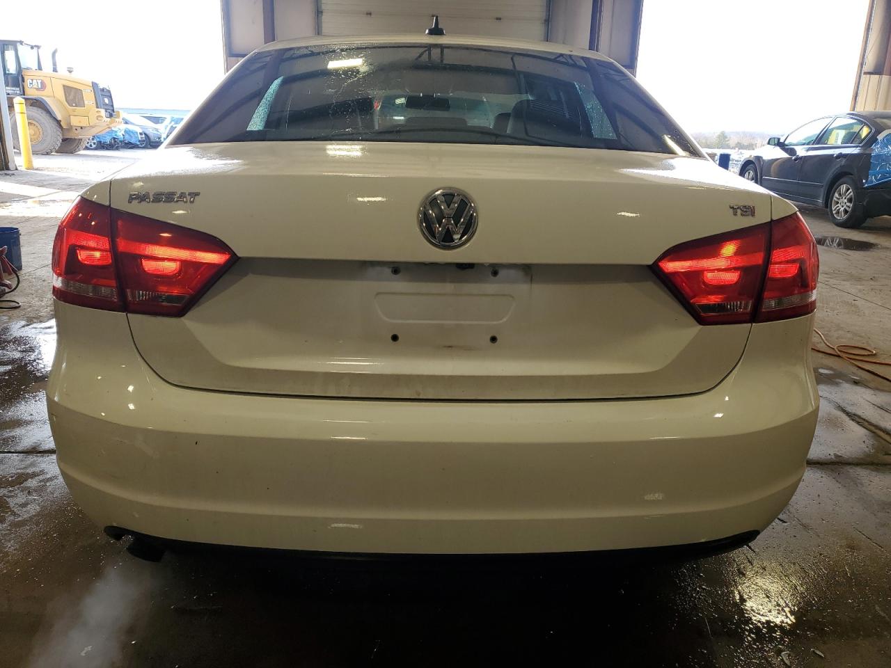 2015 Volkswagen Passat - Image 6