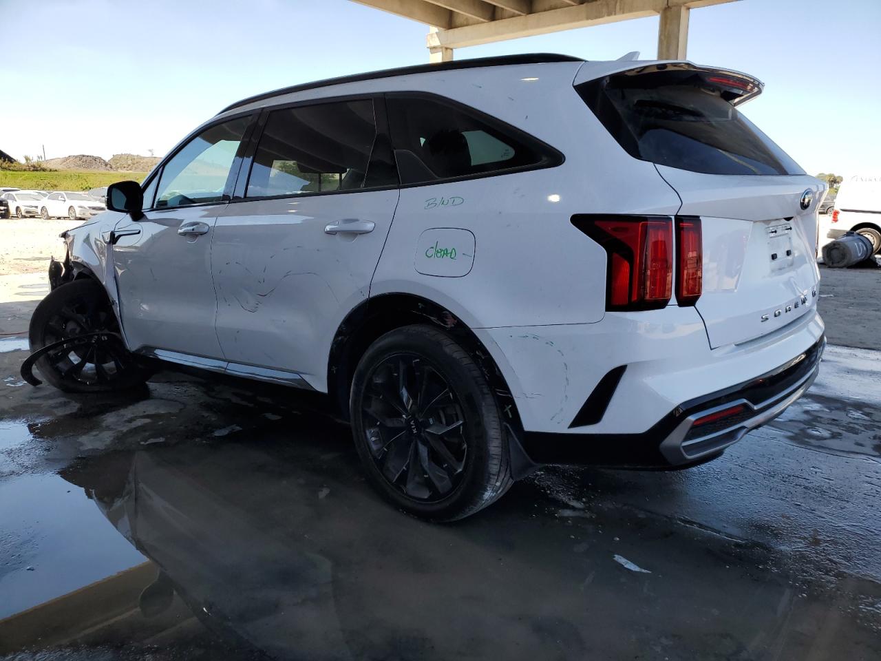 2021 Kia Sorento - Image 2