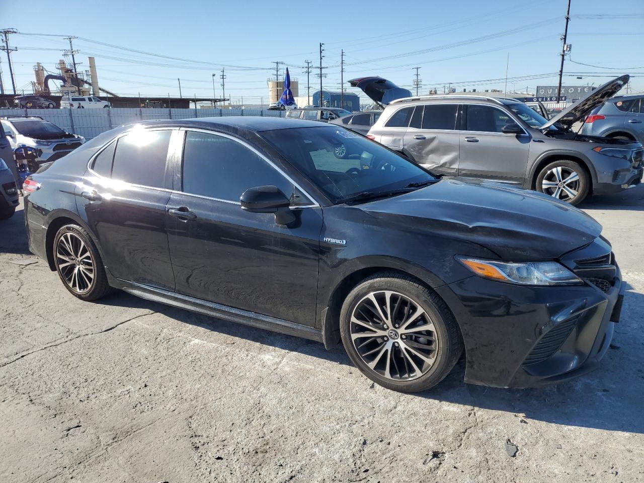 2019 Toyota Camry - Image 4