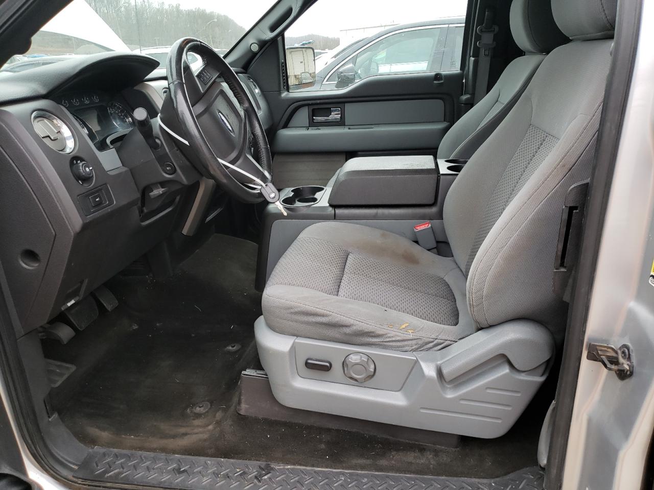 2012 Ford F-150 - Image 7