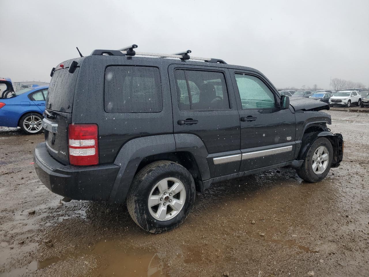 2011 Jeep Liberty (North America) - Image 3