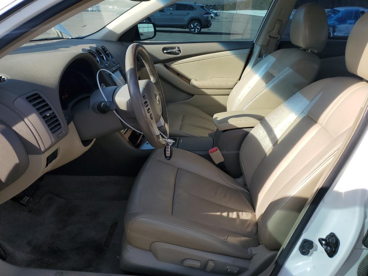2009 Nissan Altima - Image 7