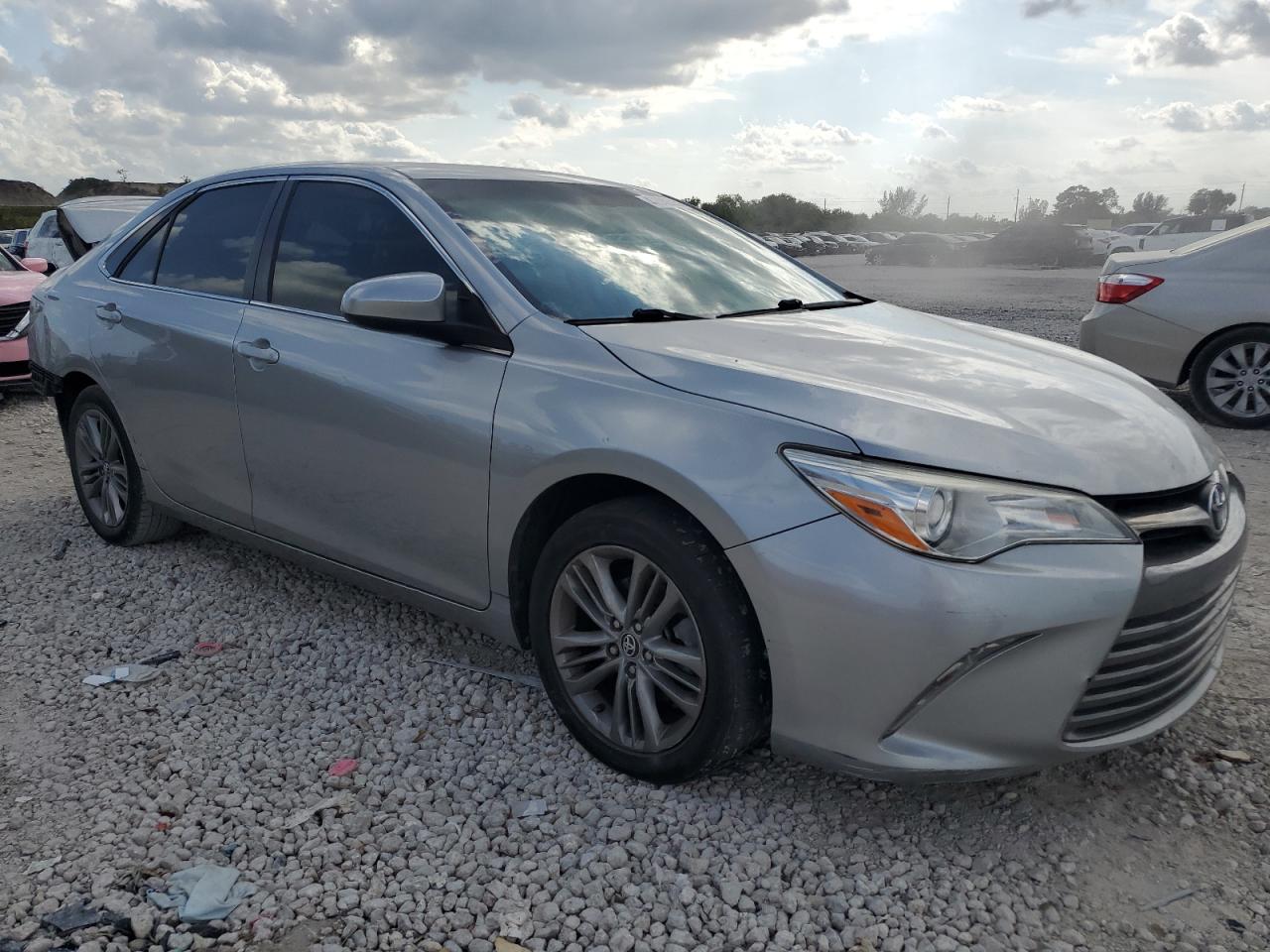 2016 Toyota Camry - Image 4