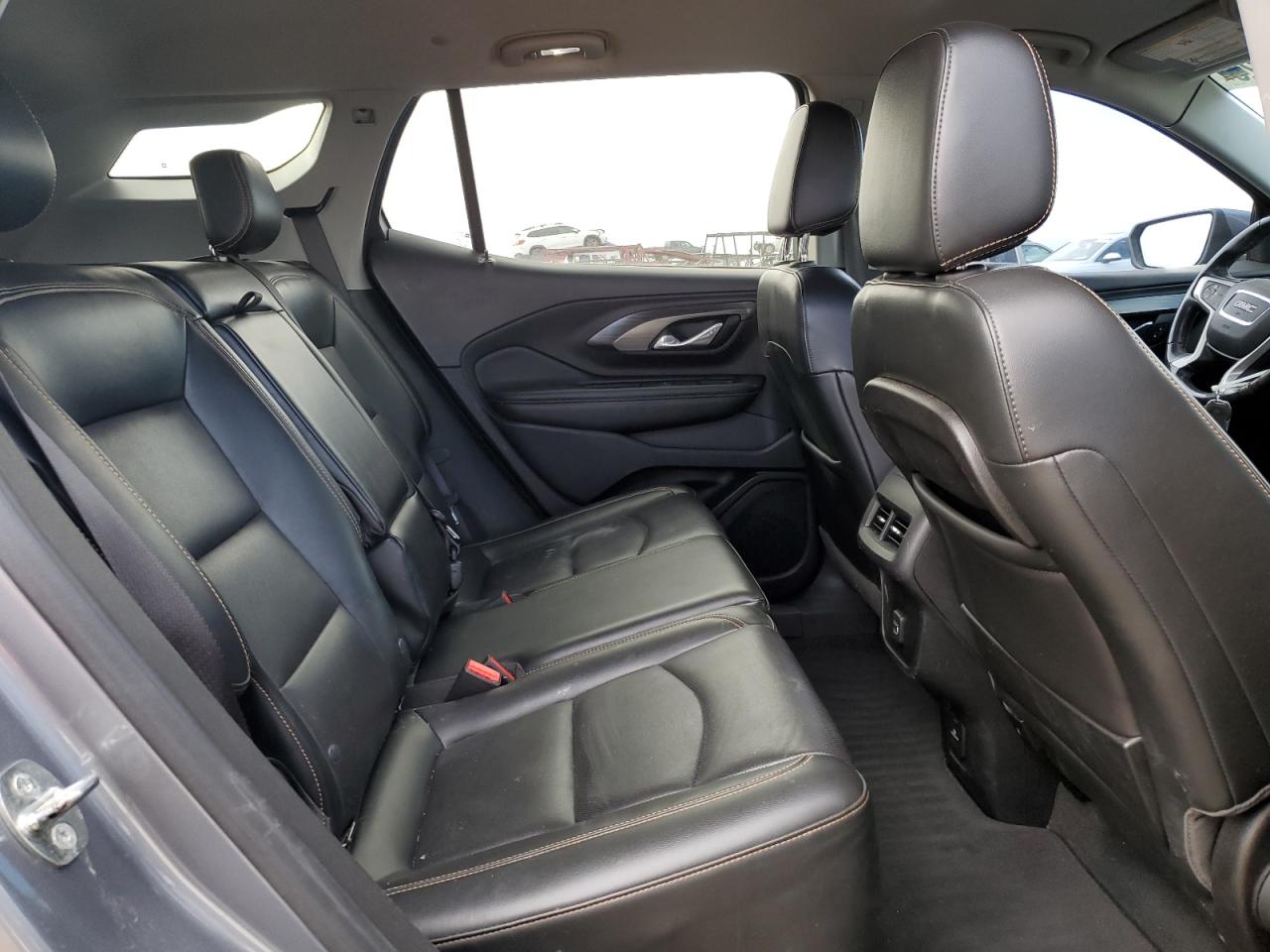 2018 GMC Terrain - Image 11