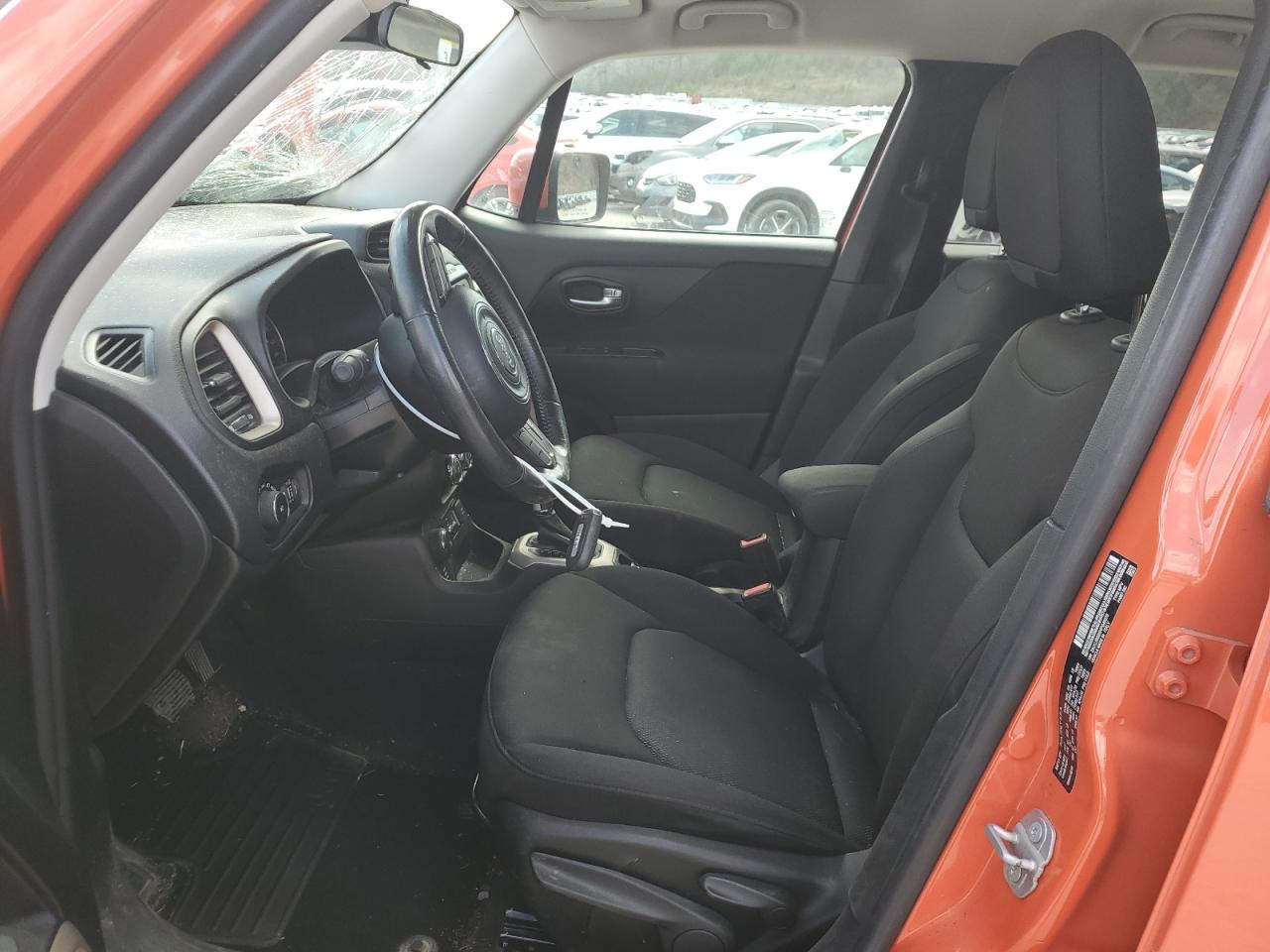 2017 Jeep Renegade - Image 7