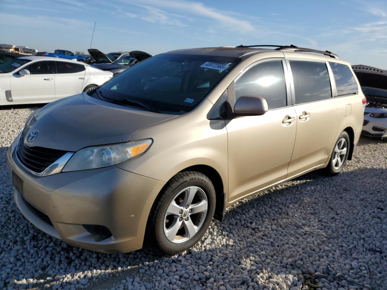 2011 Toyota Sienna - Image 1