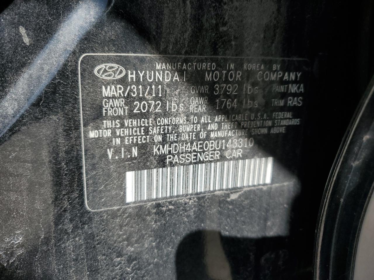 2011 Hyundai Elantra - Image 12