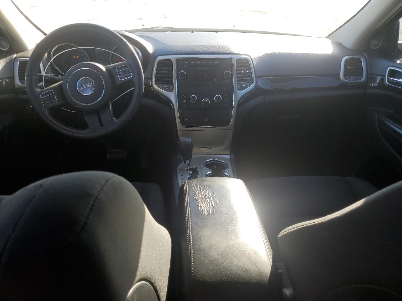 2013 Jeep Grand Cherokee - Image 8