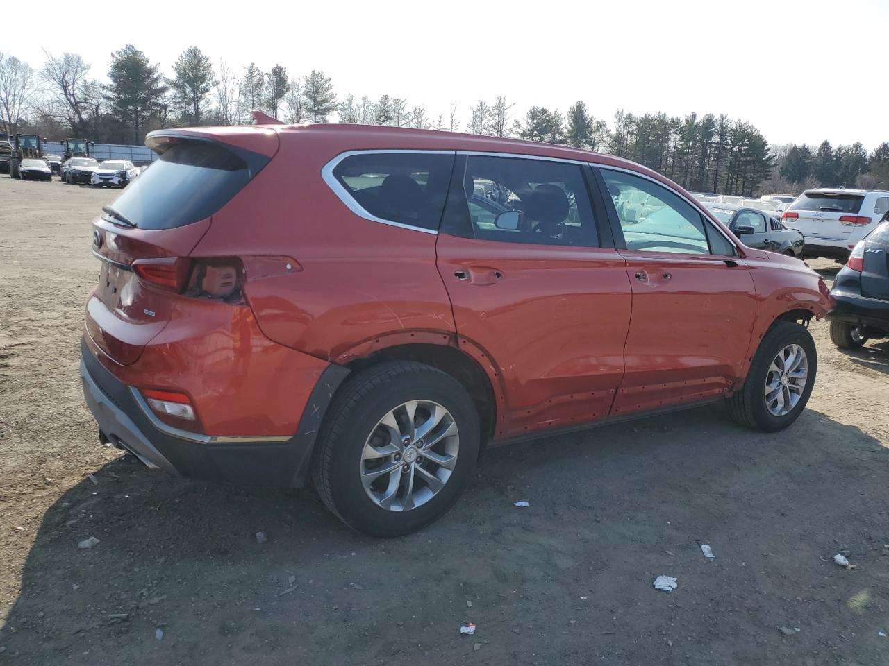 2019 Hyundai Santa Fe - Image 3