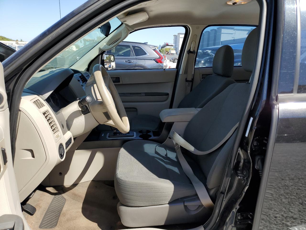 2011 Ford Escape - Image 7