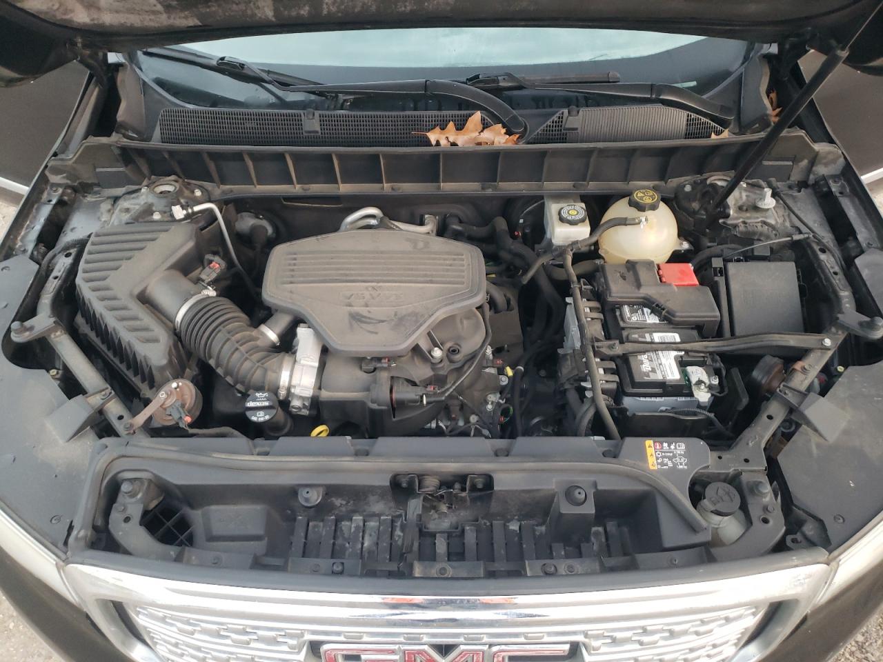 2018 GMC Acadia - Image 13