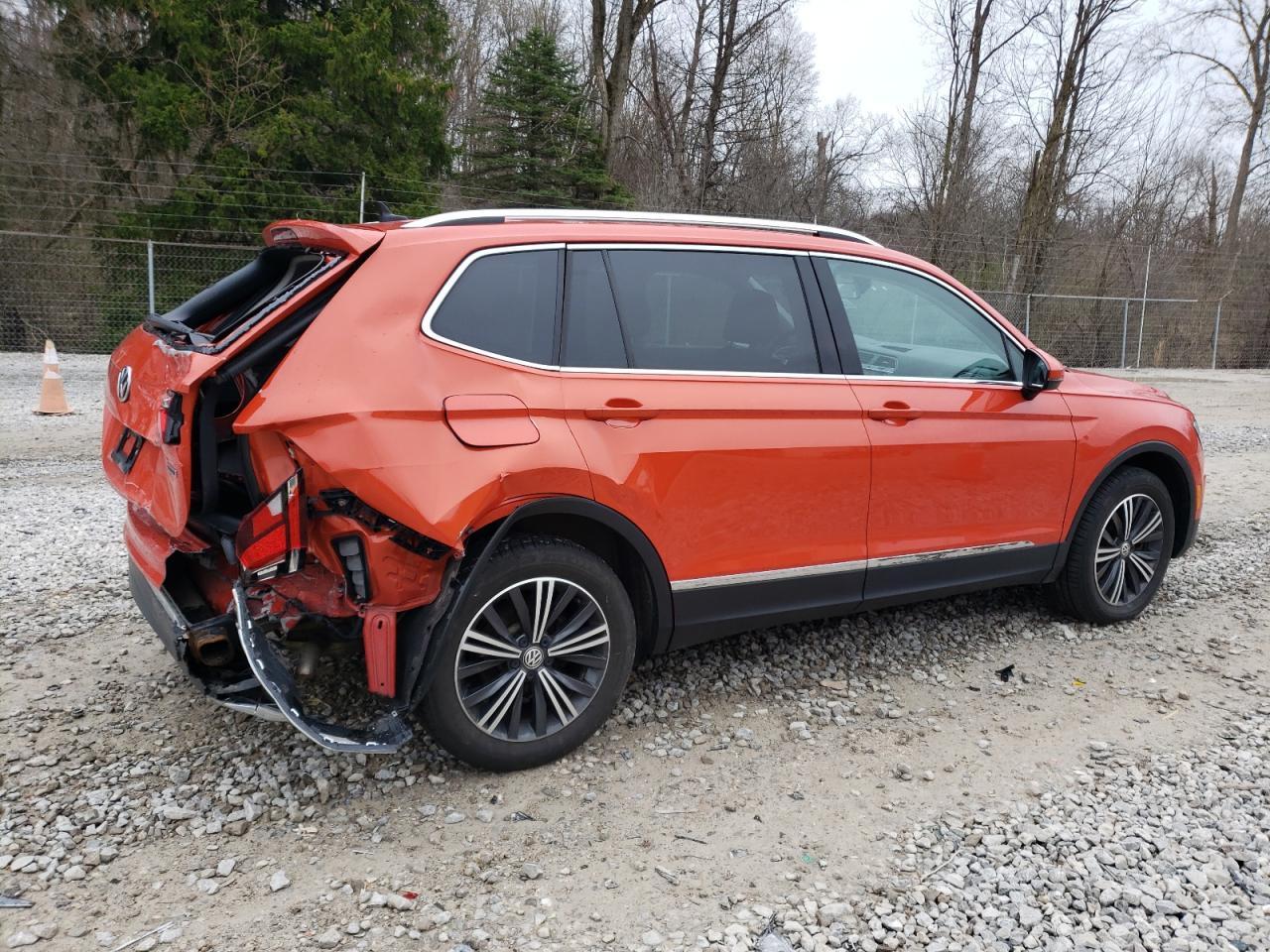 3VV2B7AX0KM013792 VOLKSWAGEN TIGUAN 2019