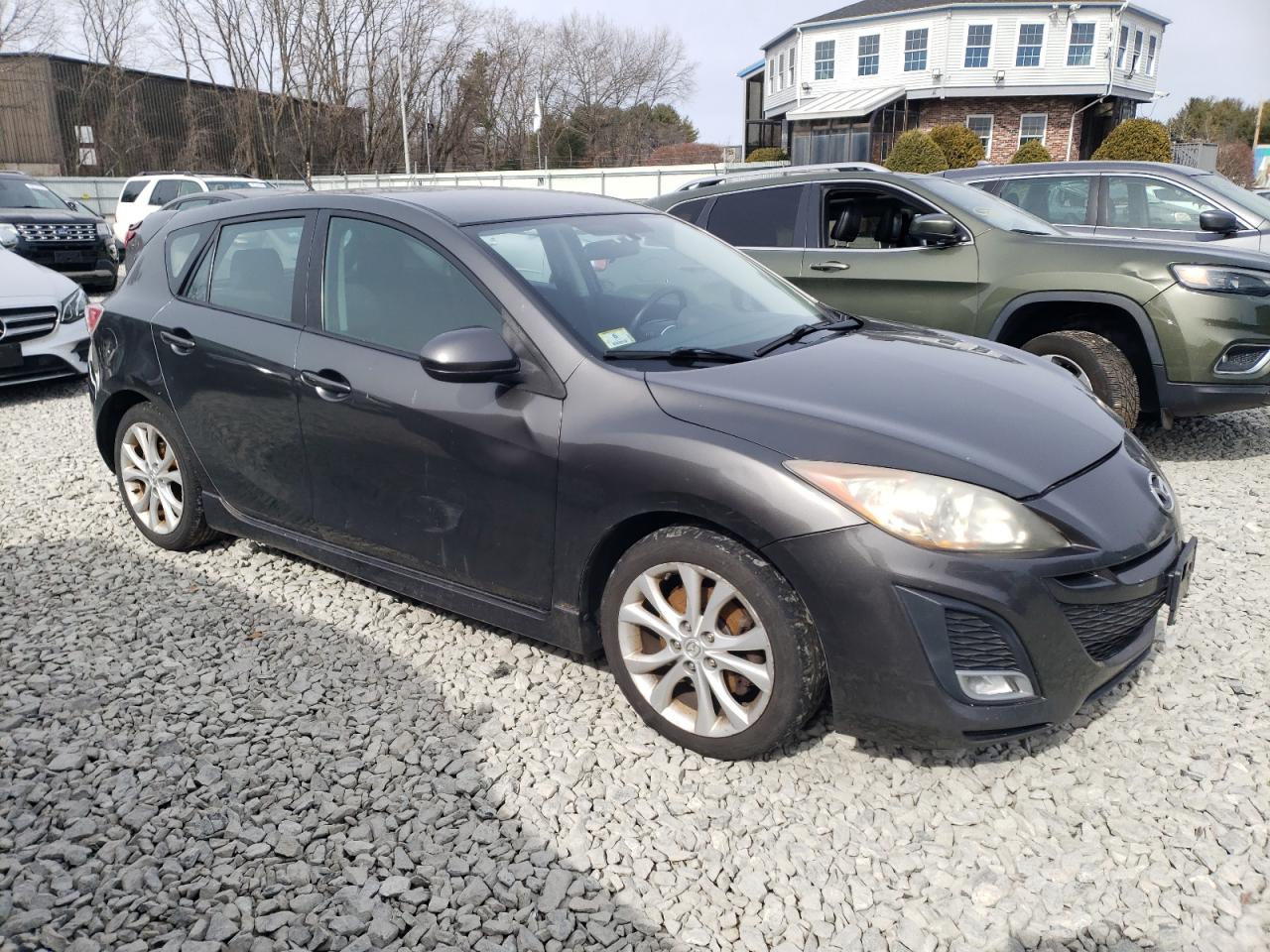 2011 Mazda 3 - Image 4