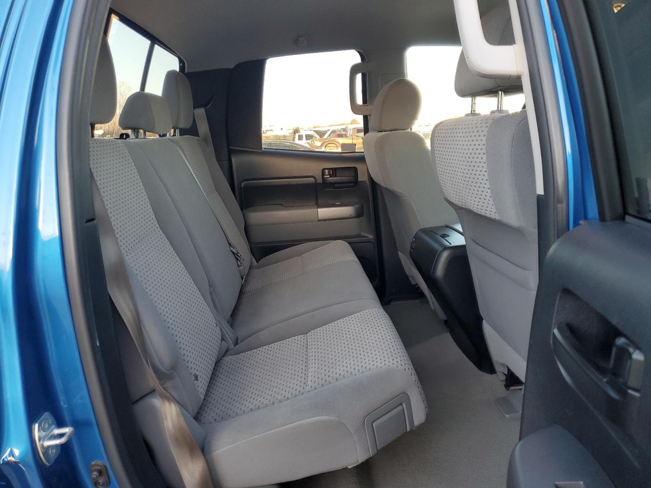 2010 Toyota Tundra - Image 10