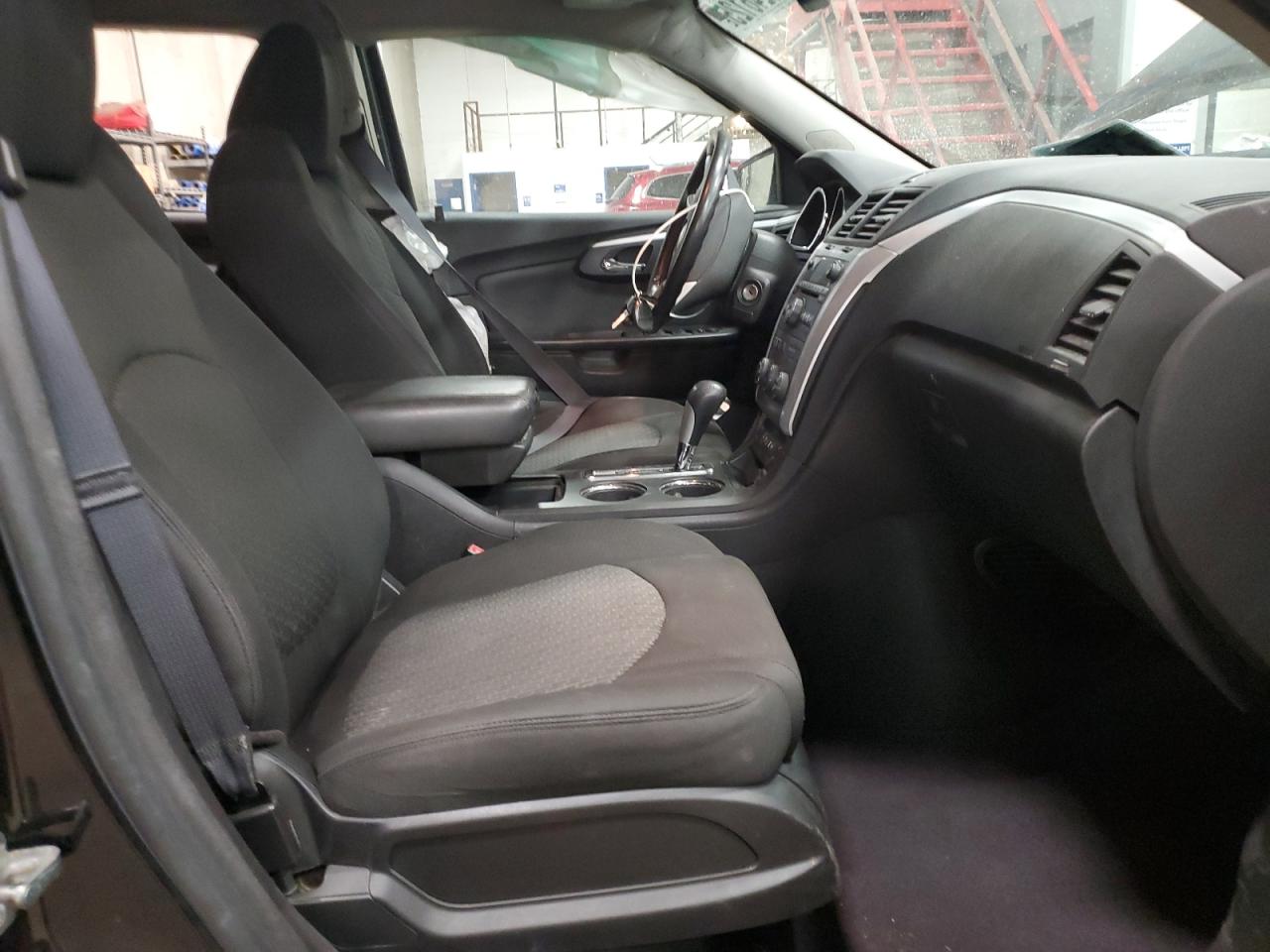 2012 Chevrolet Traverse - Image 7