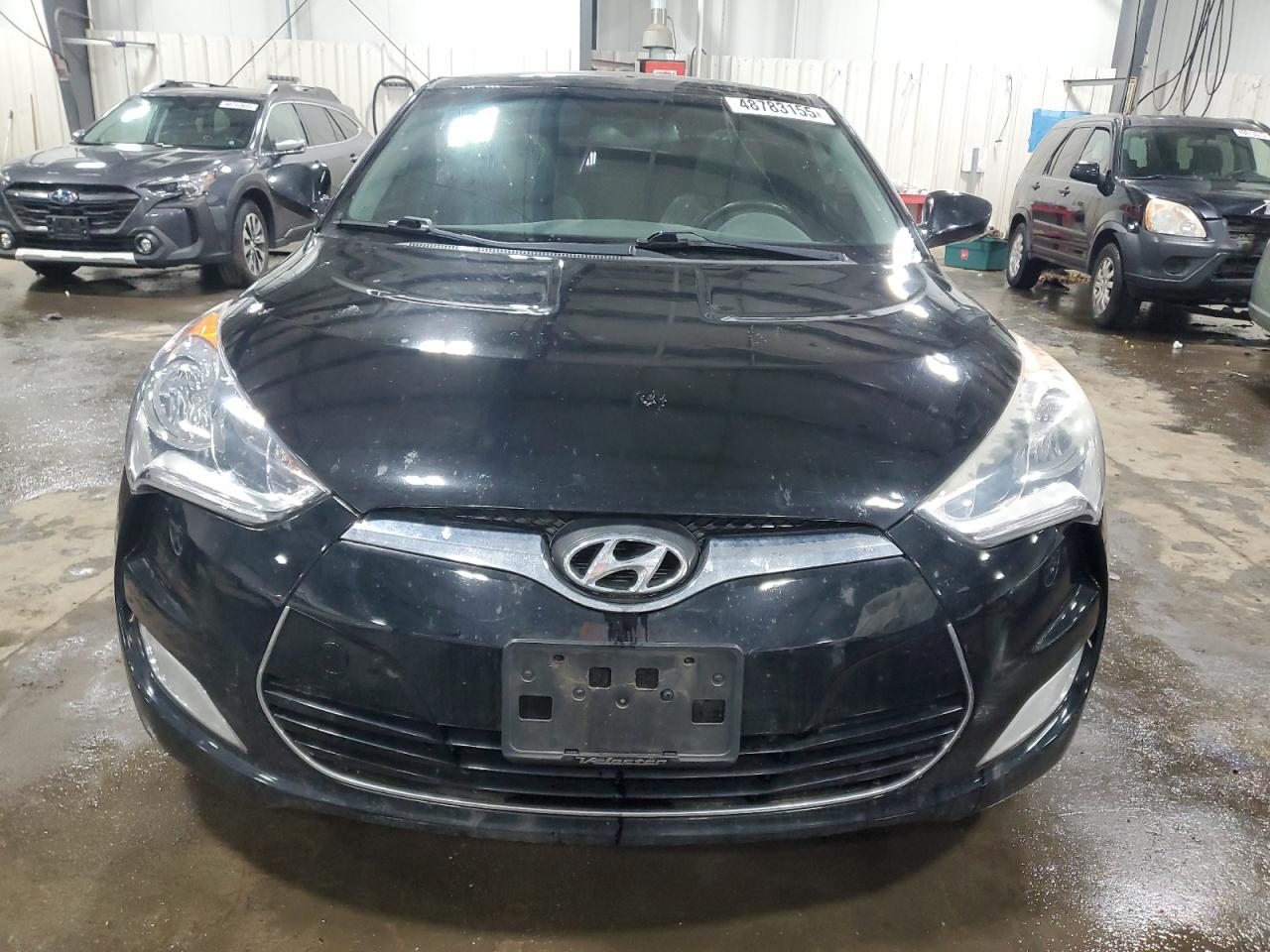 2013 Hyundai Veloster - Image 5