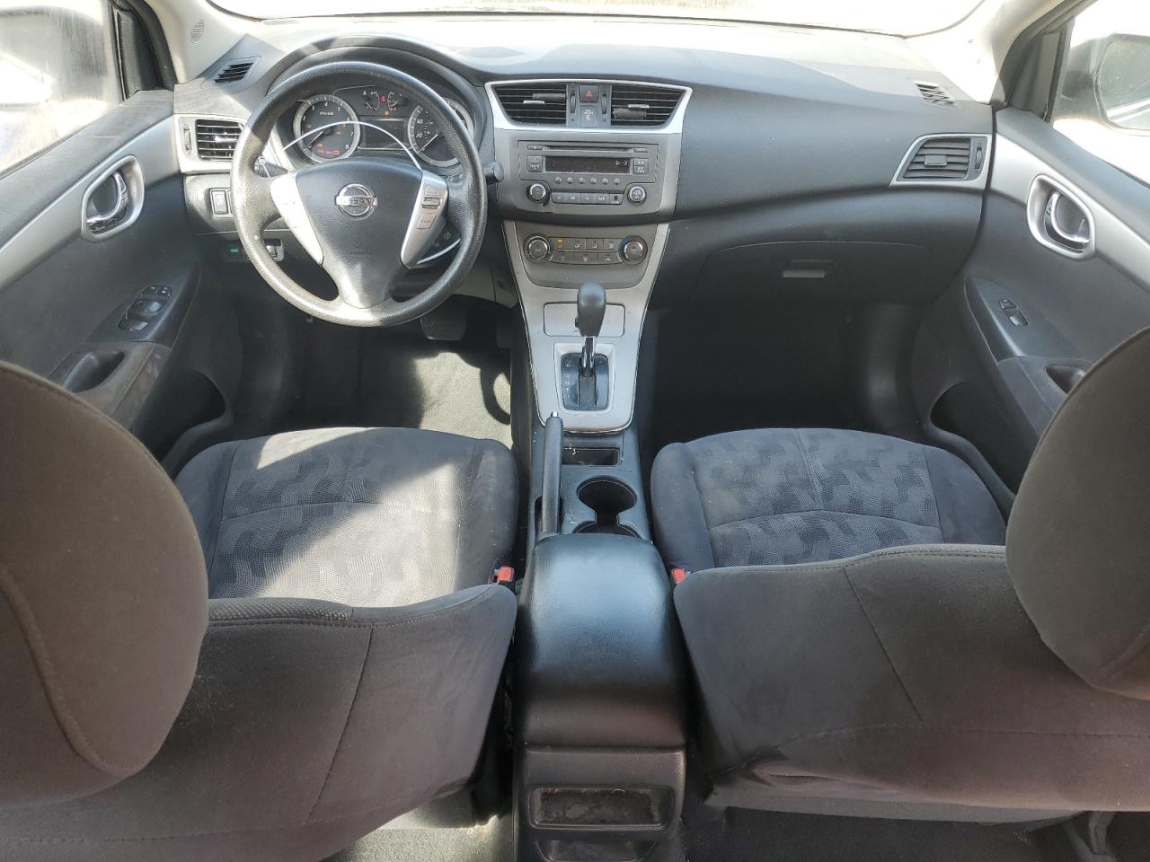 2013 Nissan Sentra - Image 8