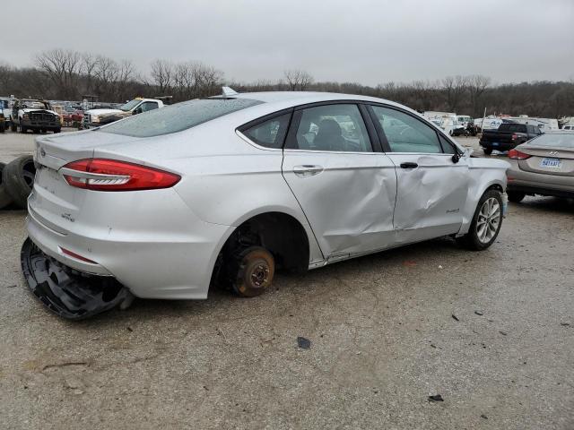  FORD FUSION 2019 Серебристый