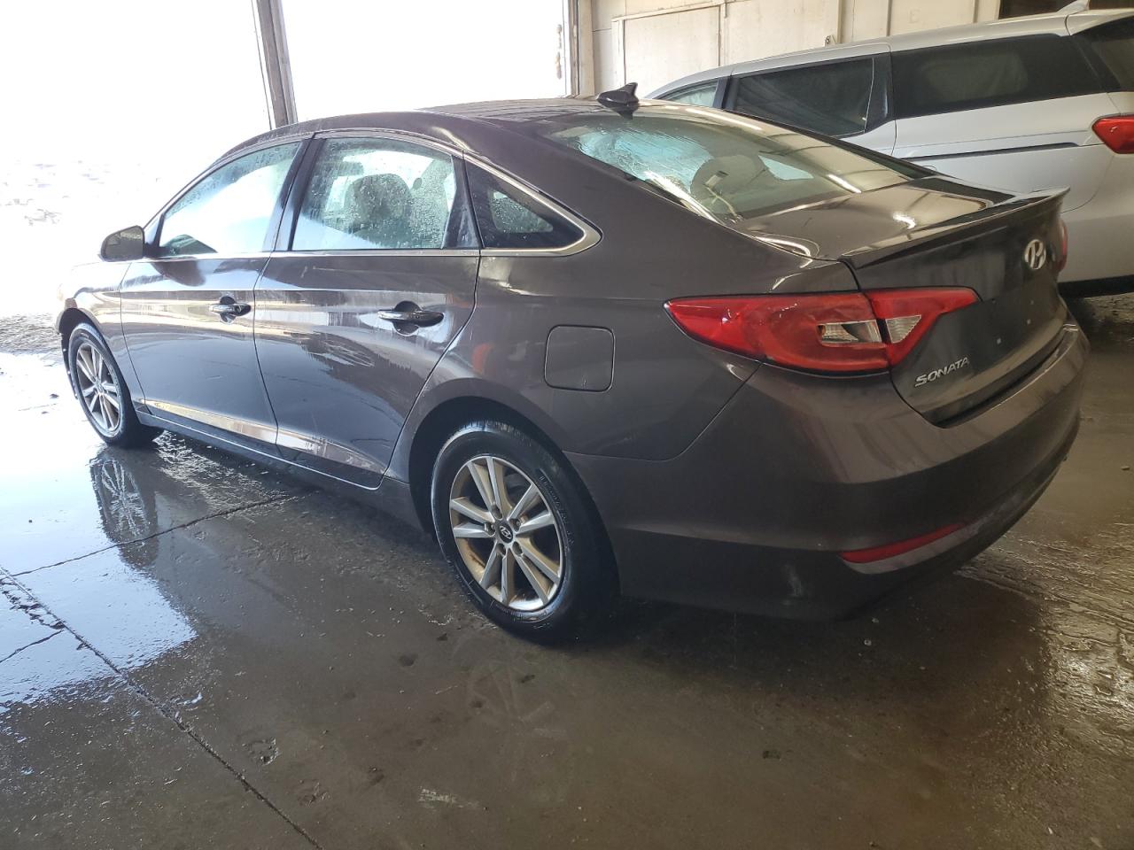 2017 Hyundai Sonata - Image 2