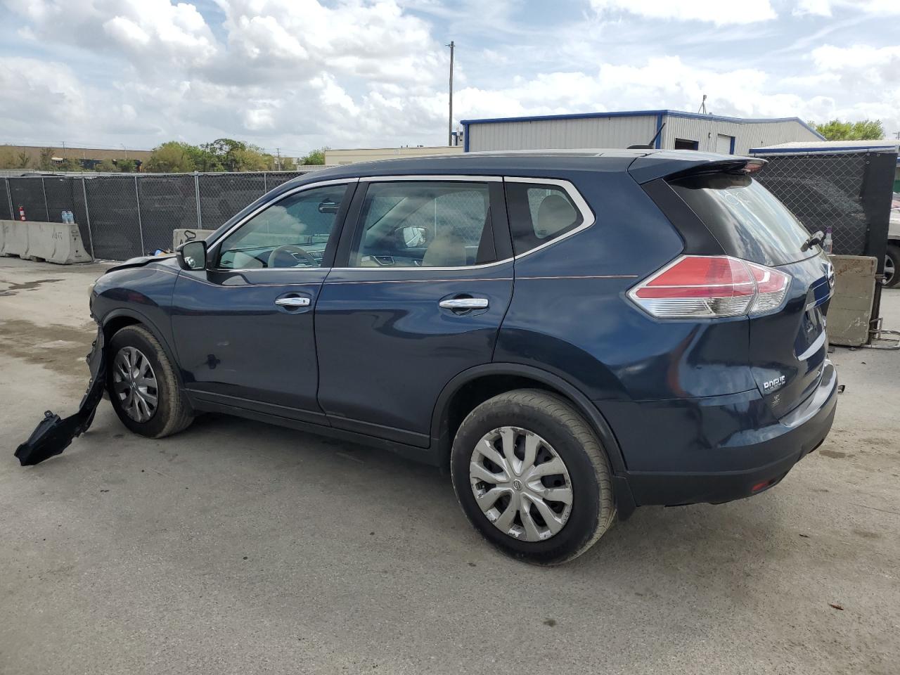 2015 Nissan Rogue - Image 2