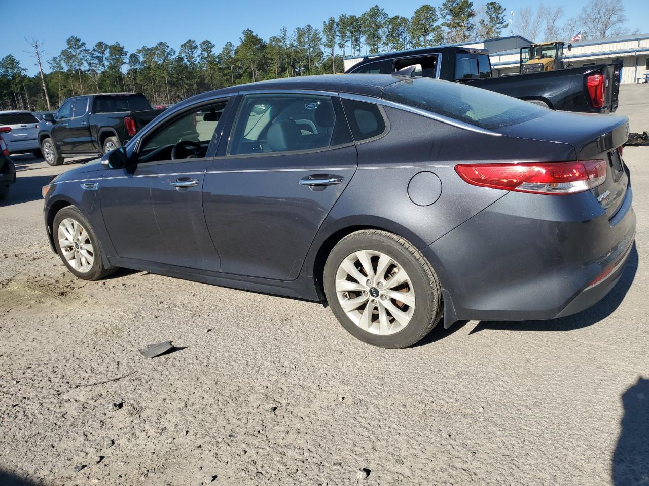 2018 Kia Optima - Image 2