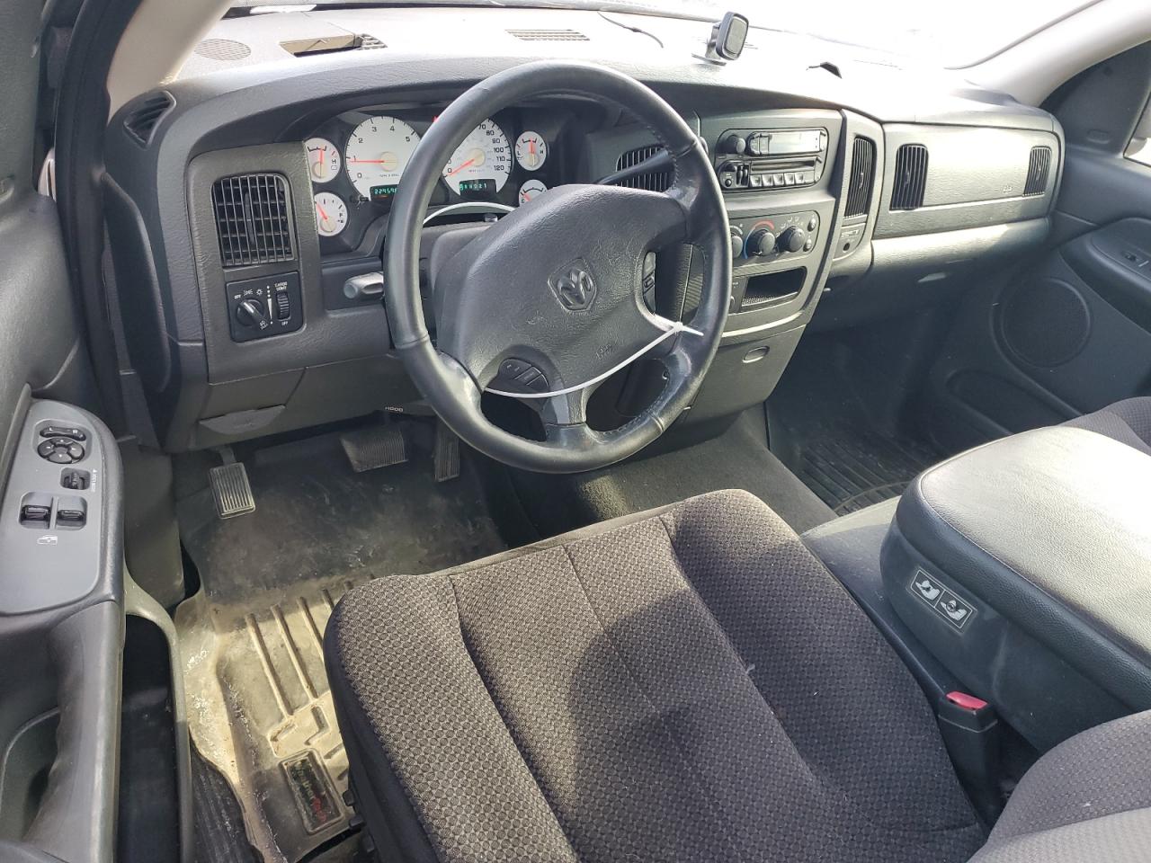 2003 Dodge RAM - Image 8