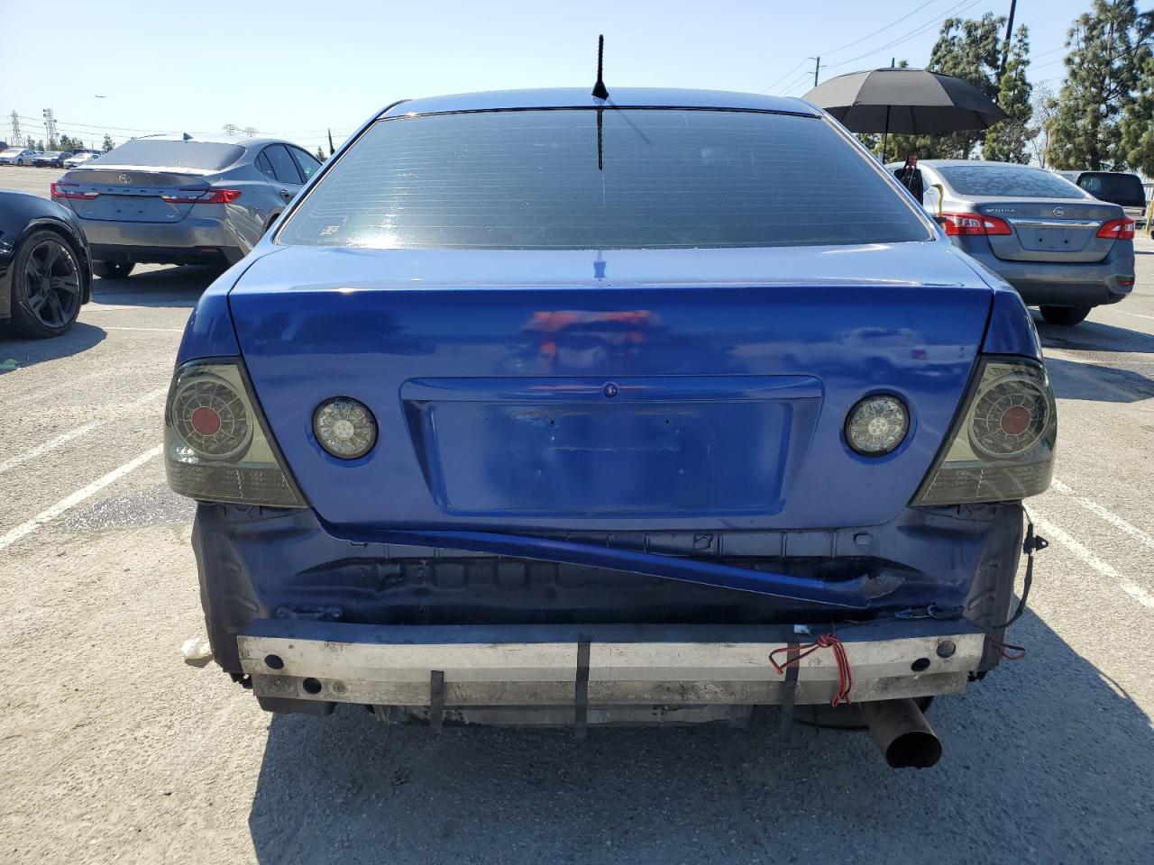 2001 Lexus Is 300 VIN: JTHBD182810028878 Lot: 50016195