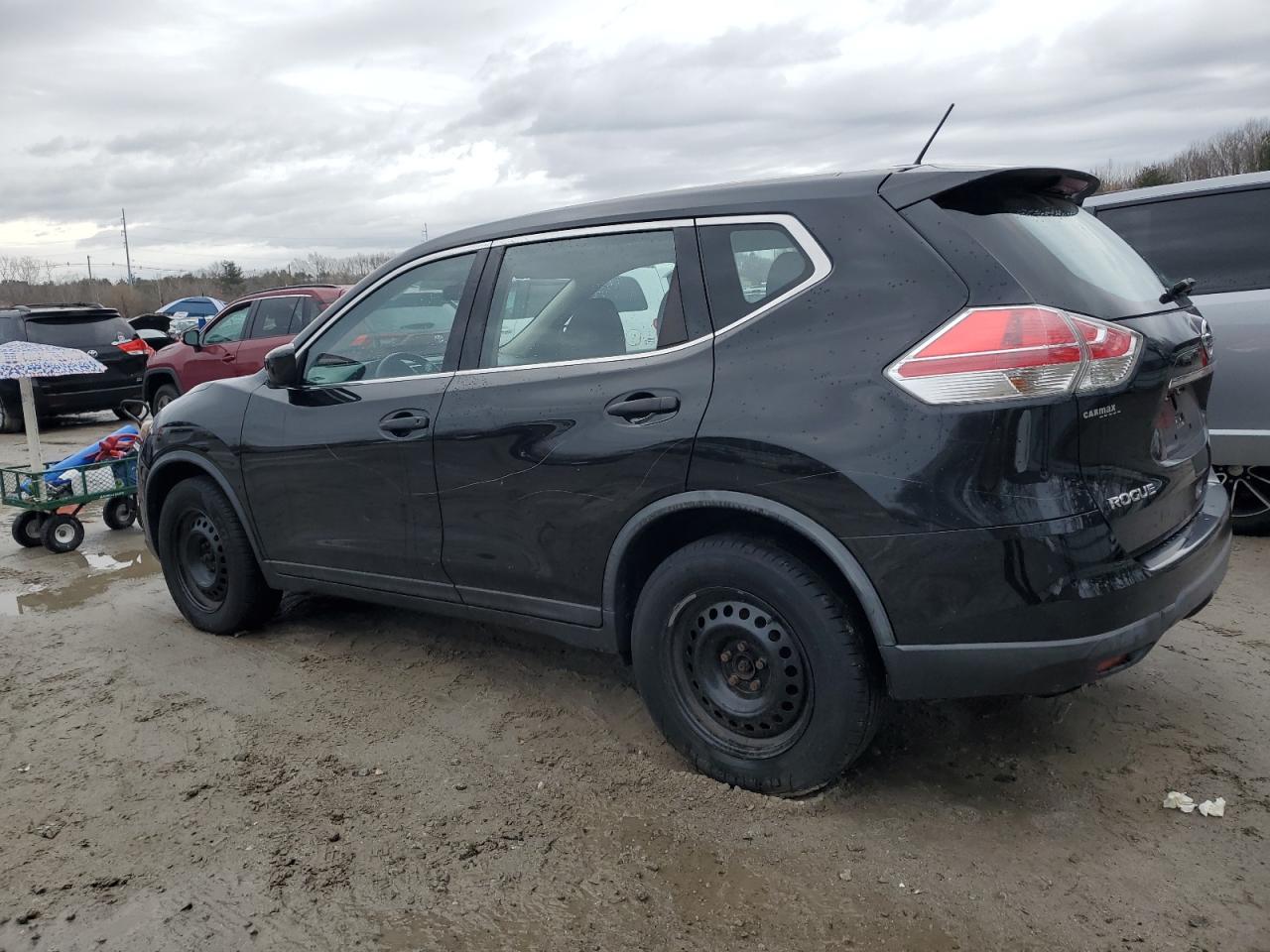 2016 Nissan Rogue - Image 2