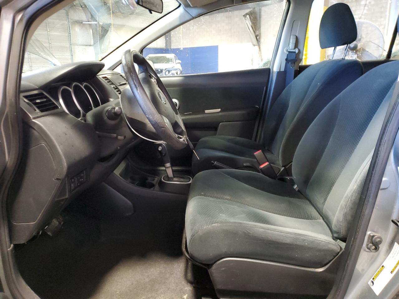 2010 Nissan Versa - Image 7