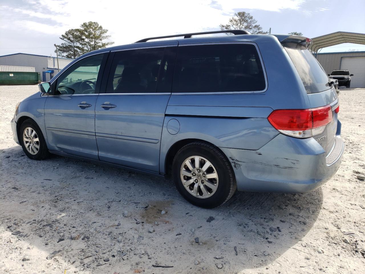 2010 Honda Odyssey - Image 2