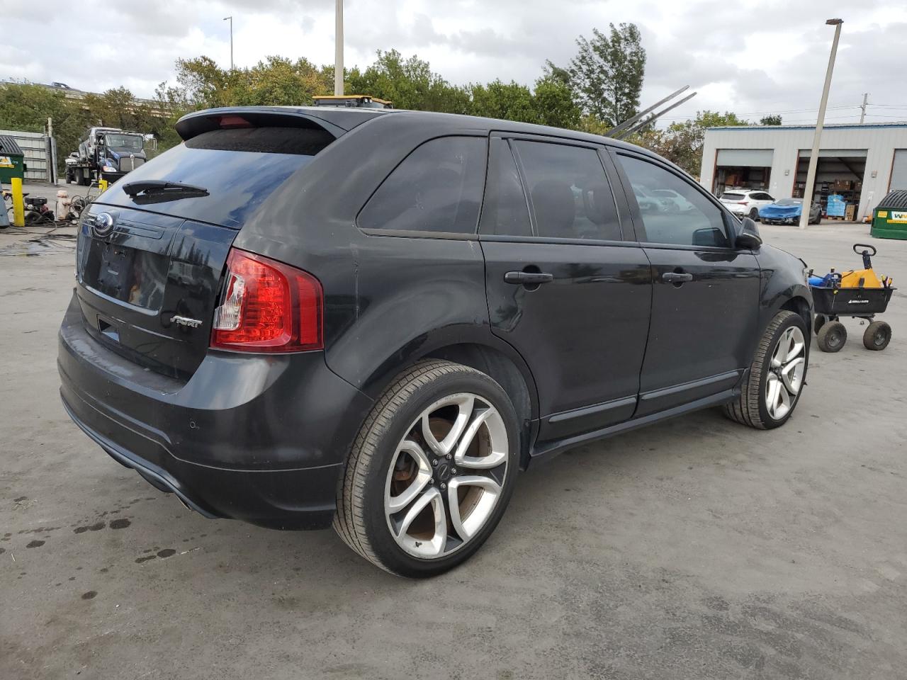 2013 Ford Edge - Image 3