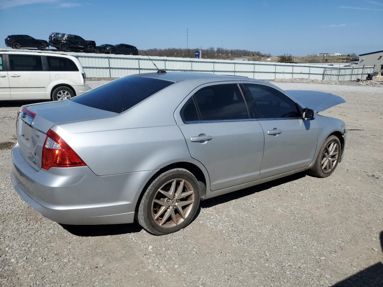 2010 Ford Fusion - Image 3