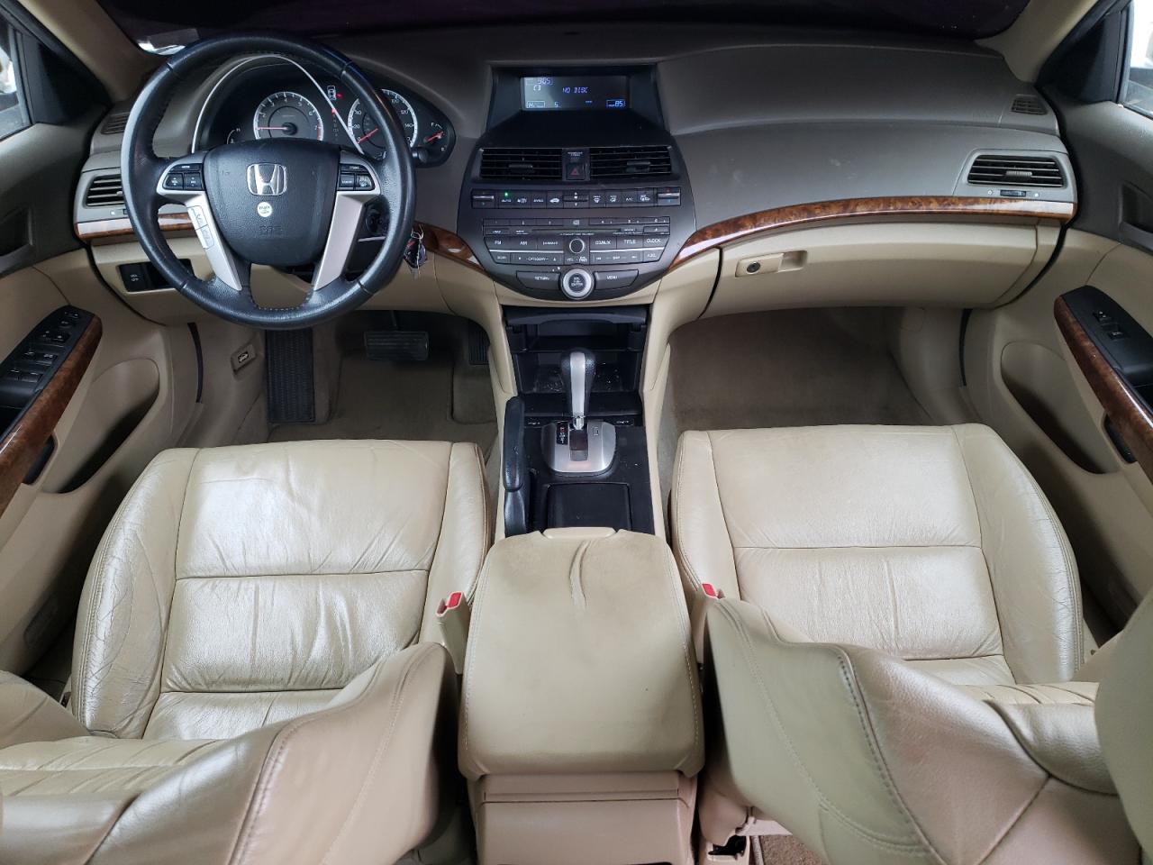 2010 Honda Accord - Image 8