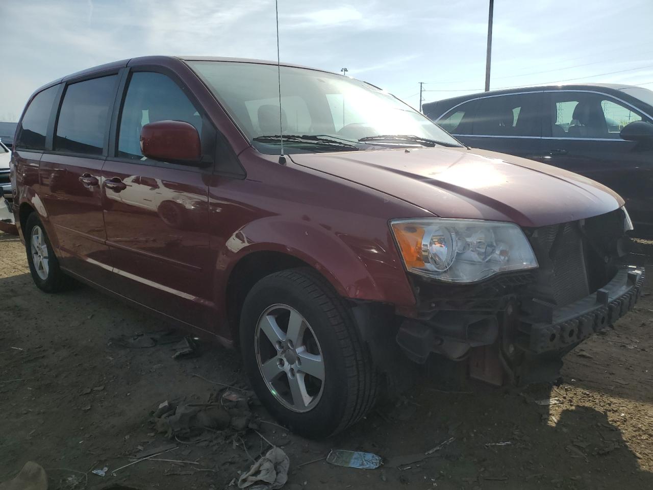 2011 Dodge Caravan - Image 4