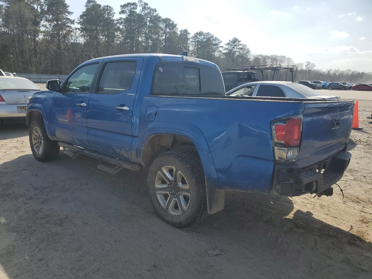 2017 Toyota Tacoma - Image 2