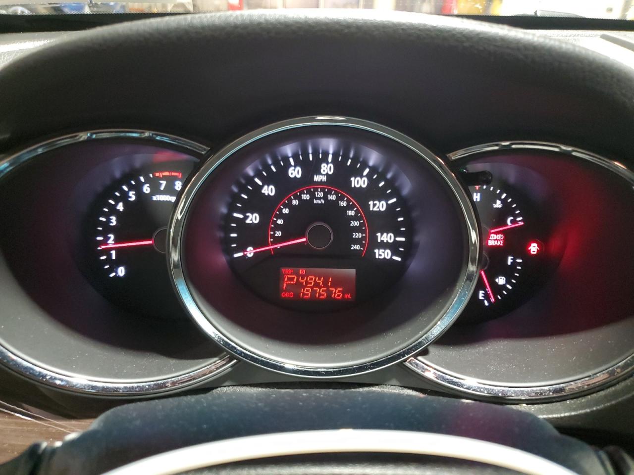 2011 Kia Sorento - Image 9
