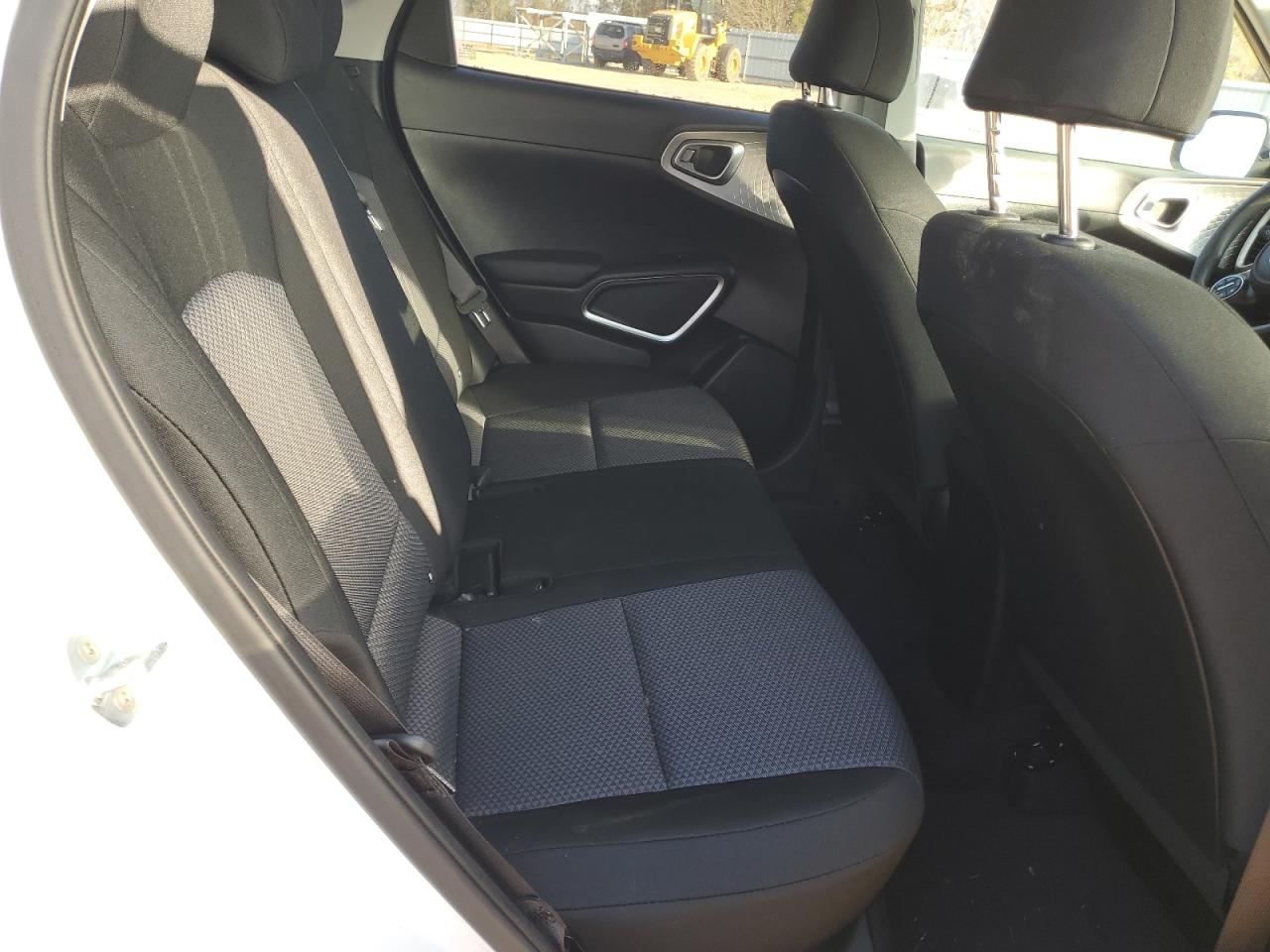 2023 Kia Soul - Image 11