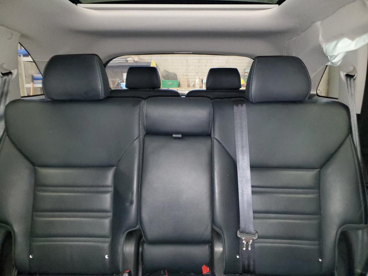 2016 Kia Sorento - Image 10