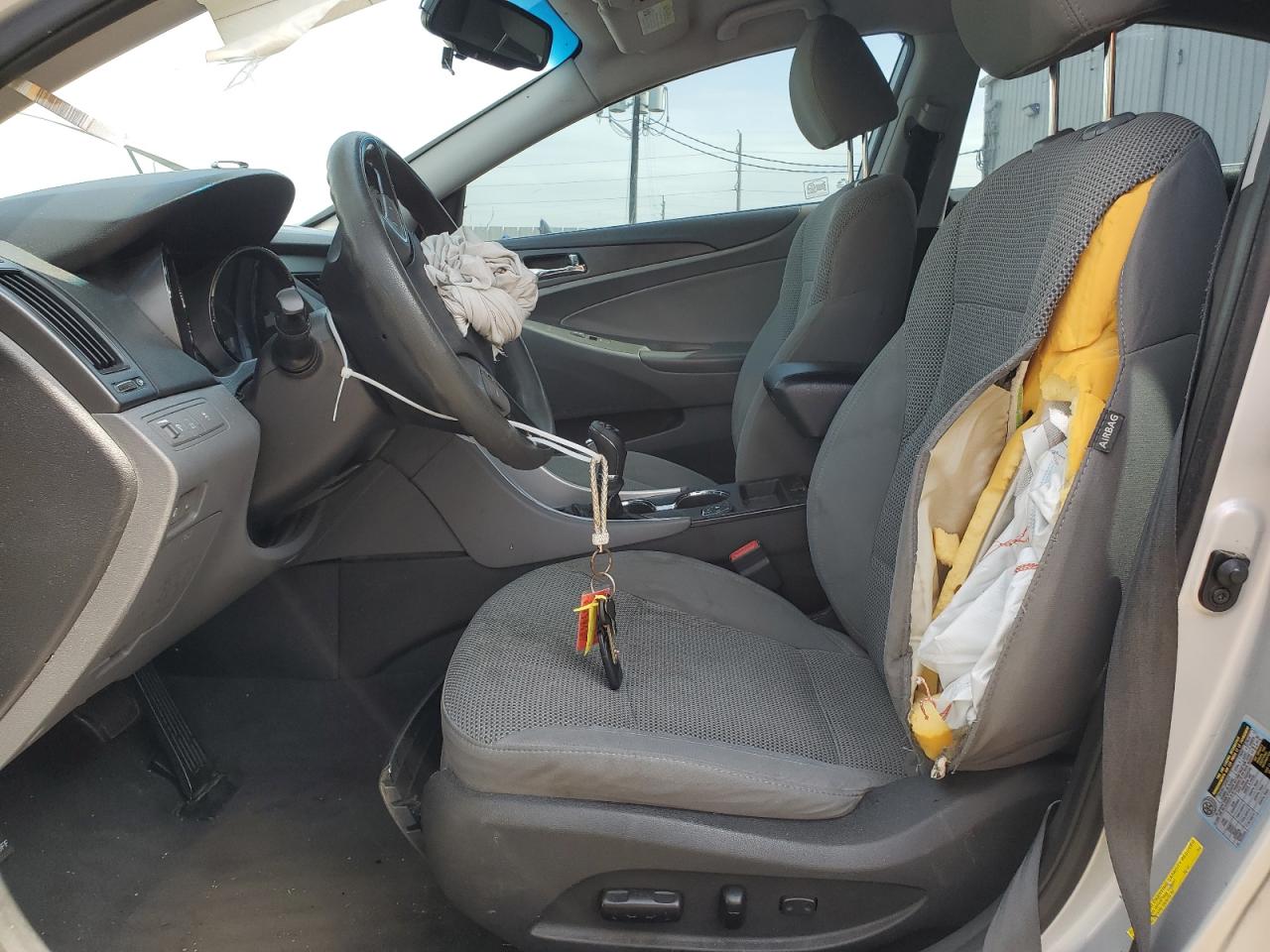 2013 Hyundai Sonata - Image 7