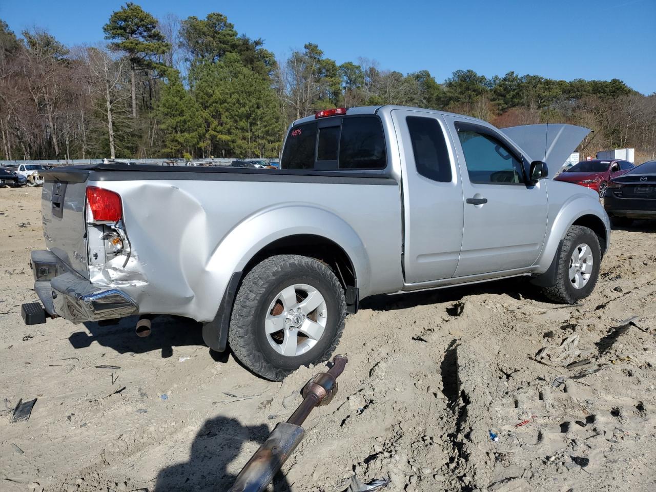 2013 Nissan Navara (Frontier) - Image 3