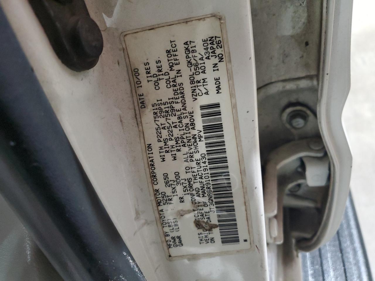 2001 Toyota 4Runner - Image 13