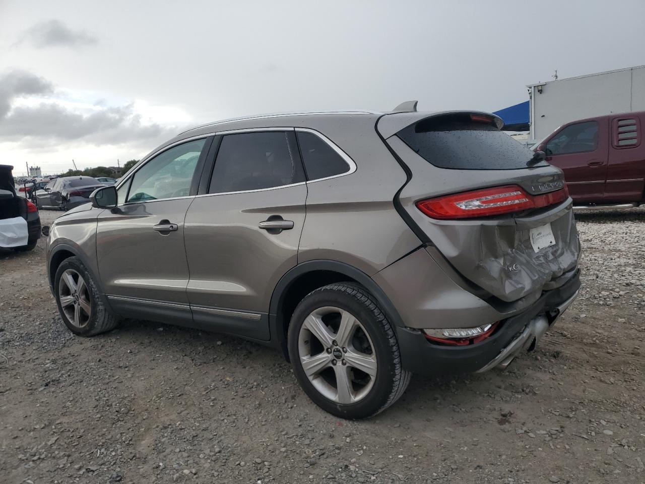 2017 Lincoln MKC - Image 2