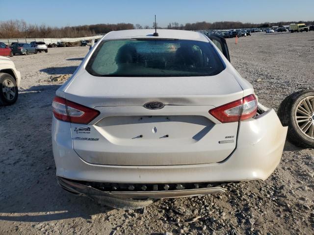  FORD FUSION 2016 Biały