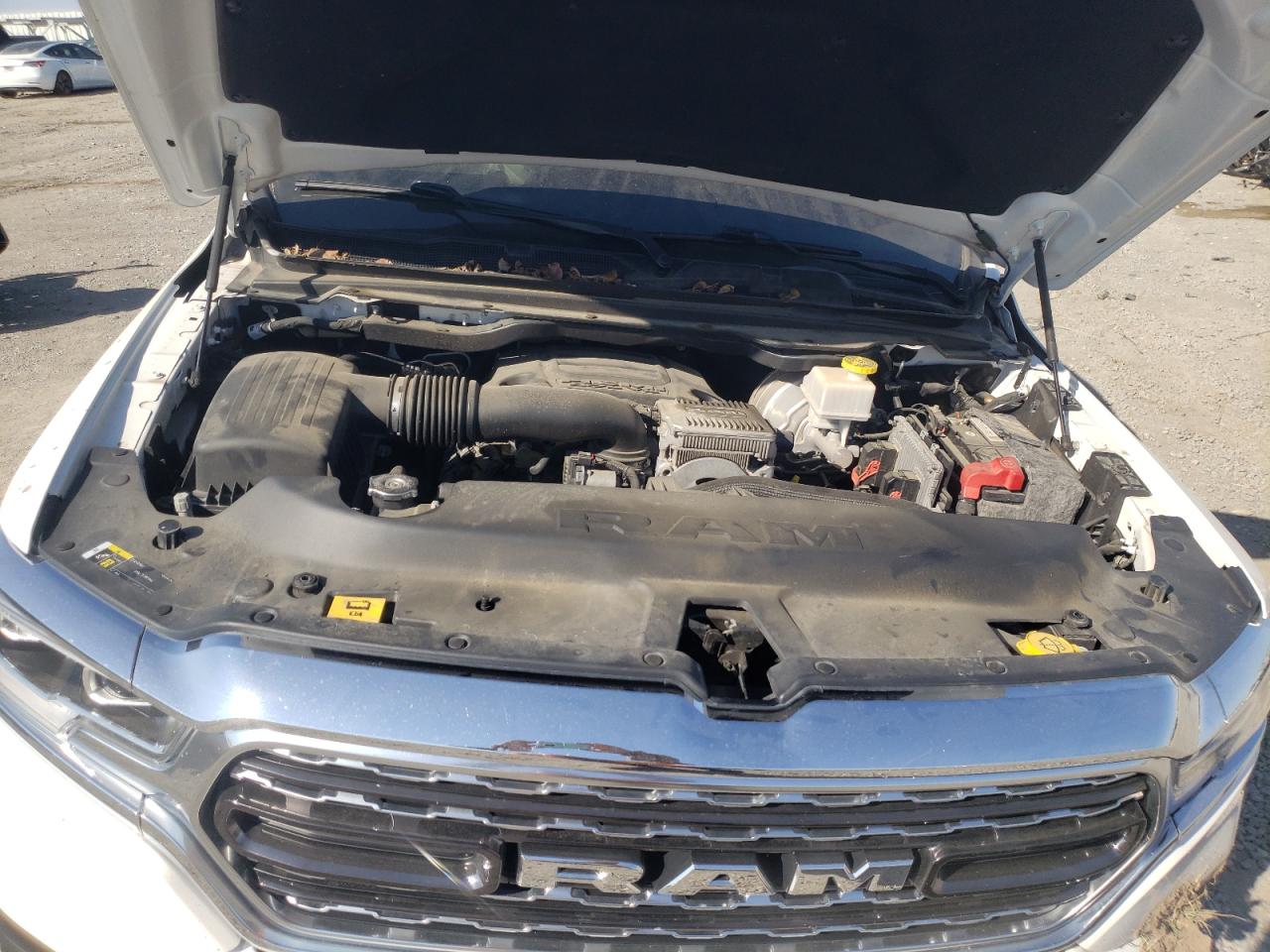 2019 RAM 1500 - Image 12