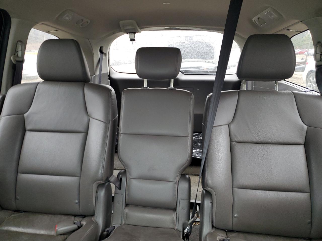 2014 Honda Odyssey - Image 10