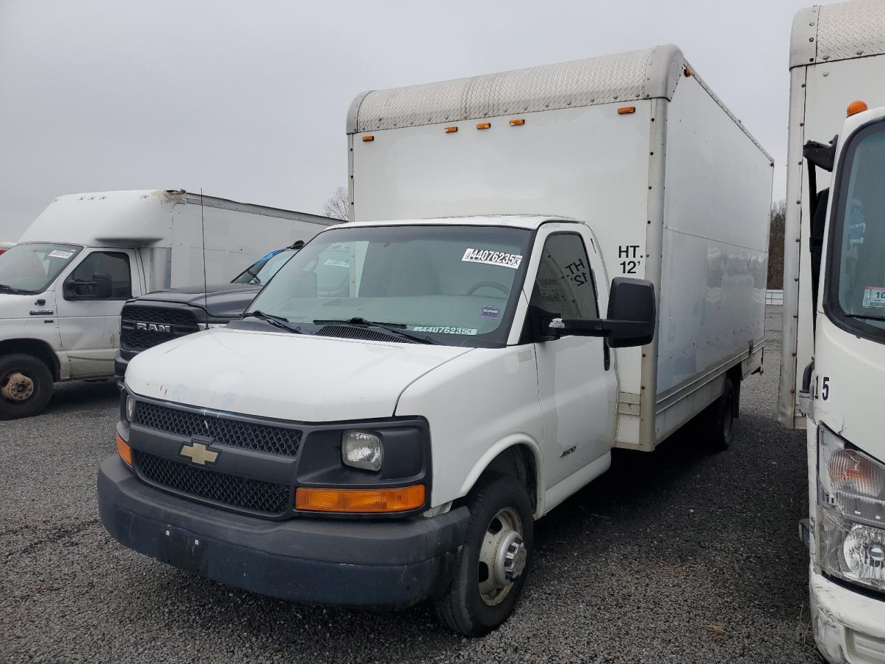 2013 Chevrolet Express - Image 1