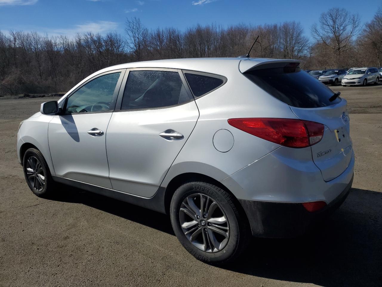 2015 Hyundai Tucson - Image 2