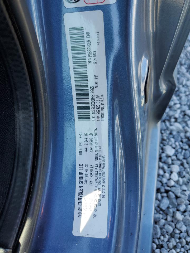 2011 Chrysler 200 - Image 12