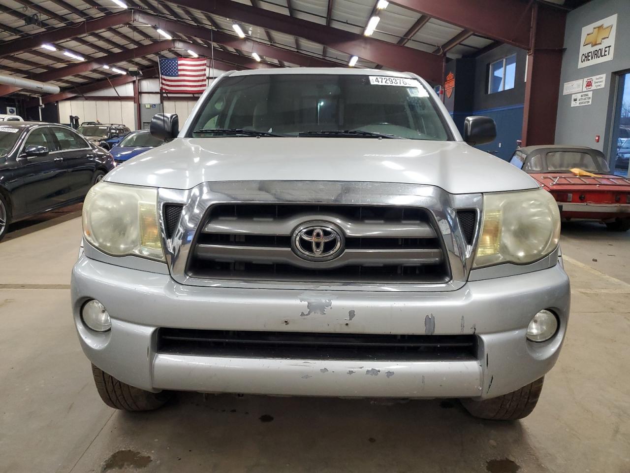 2009 Toyota Tacoma - Image 5